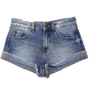 Kendall & Kylie Frayed Cuffed Hem Denim Shorts 23